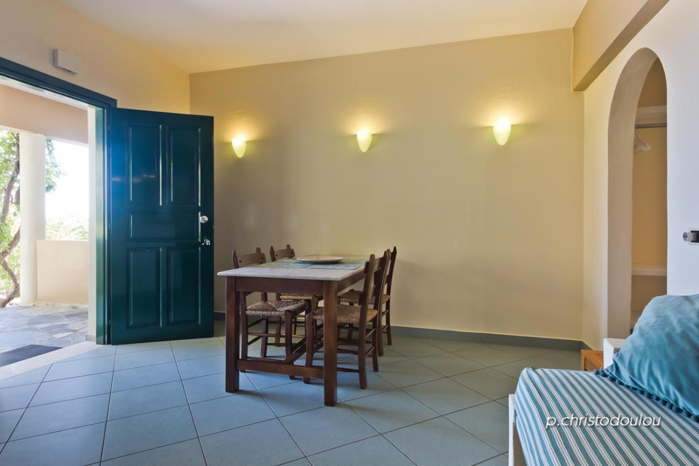 Rigo Apartments Kyra Panagia Екстер'єр фото