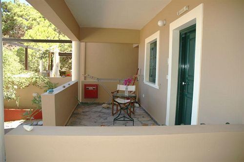 Rigo Apartments Kyra Panagia Екстер'єр фото